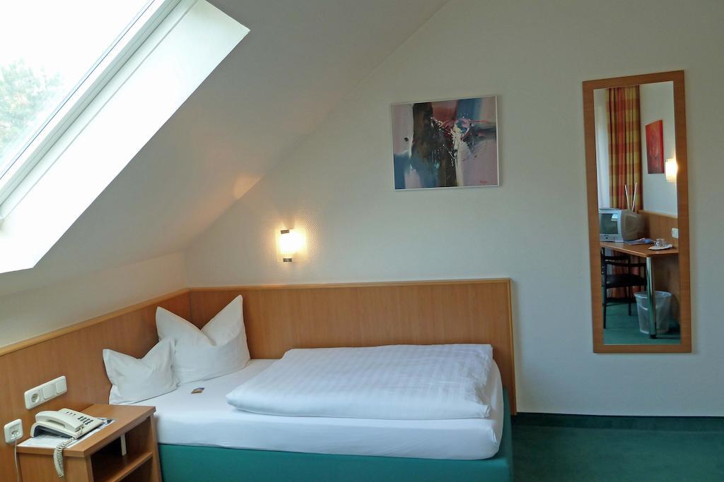Landhotel Sulzbacher Hof زولتسباخ الغرفة الصورة