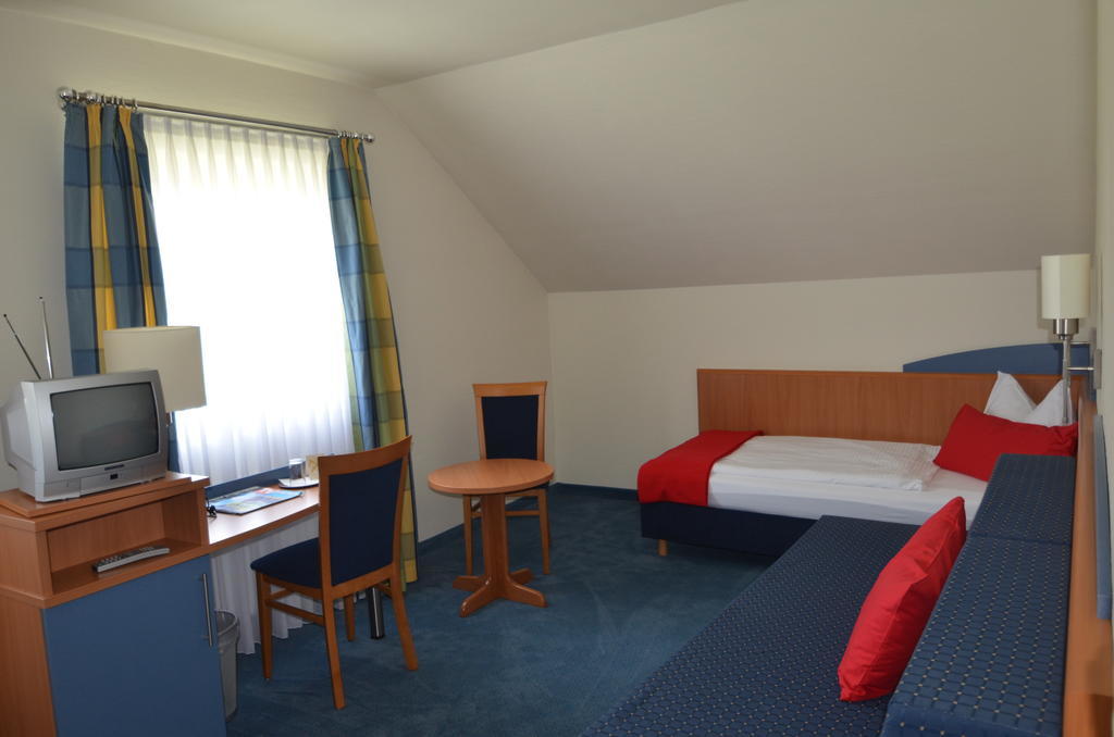 Landhotel Sulzbacher Hof زولتسباخ الغرفة الصورة