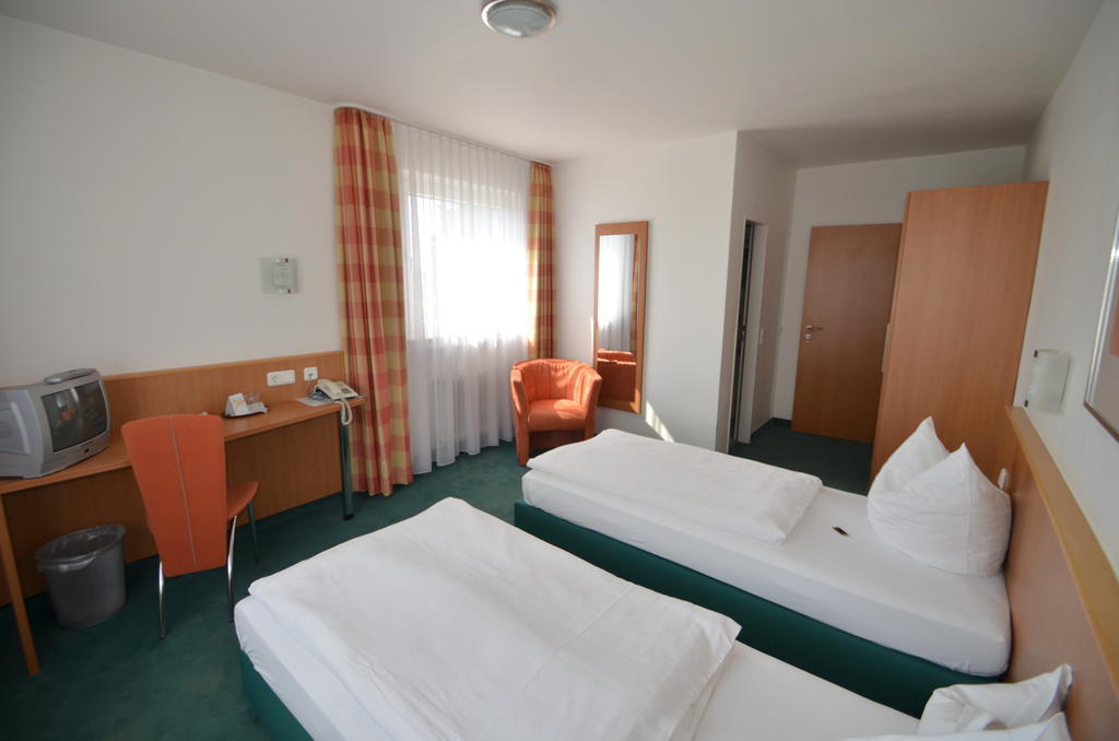 Landhotel Sulzbacher Hof زولتسباخ الغرفة الصورة